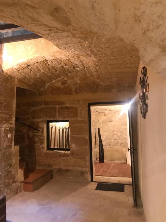 Maison de Roche-Uzès Centre Historique L' Ucetia Extérieur photo